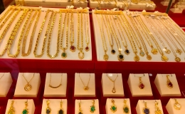 Gi&aacute; v&agrave;ng nhẫn giảm tiếp 400.000 đồng/lượng, gi&aacute; USD tăng