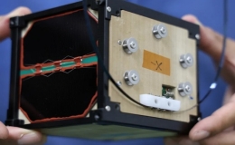 Nhật Bản ph&oacute;ng vệ tinh gỗ đầu ti&ecirc;n tr&ecirc;n thế giới