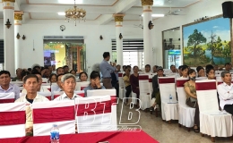 Tập huấn kỹ thuật nu&ocirc;i g&agrave; thả vườn theo hướng an to&agrave;n sinh học cho 420 học vi&ecirc;n