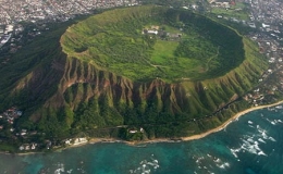 Những miệng n&uacute;i lửa đặc biệt nhất thế giới