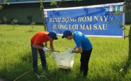 Thanh ni&ecirc;n Kiến Xương xung k&iacute;ch bảo vệ m&ocirc;i trường, ứng ph&oacute; với biến đổi kh&iacute; hậu