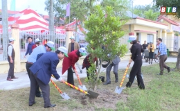 Hưởng ứng chiến dịch l&agrave;m cho thế giới sạch hơn năm 2018