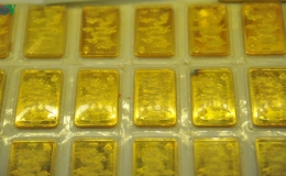 Gi&aacute; v&agrave;ng trong nước v&agrave; thế giới giảm nhẹ