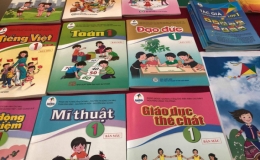 Sẽ x&acirc;y dựng mức gi&aacute; hợp l&yacute; với s&aacute;ch gi&aacute;o khoa mới