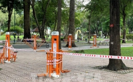 Th&ecirc;m 2 địa phương tạm dừng hoạt động tập trung đ&ocirc;ng người để ph&ograve;ng COVID-19