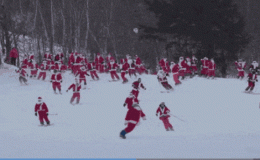 230 &ocirc;ng gi&agrave; Noel trượt tuyết g&acirc;y quỹ từ thiện