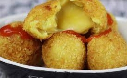 B&aacute;nh khoai lang nh&acirc;n ph&ocirc; mai