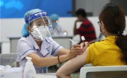 Chiều 8/12: Việt Nam ti&ecirc;m gần 130 triệu liều vaccine ph&ograve;ng Covid-19