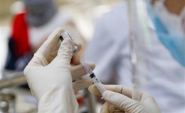 Ng&agrave;y mai (10/12), TP Hồ Ch&iacute; Minh ti&ecirc;m vaccine Covid-19 mũi 3 cho người d&acirc;n
