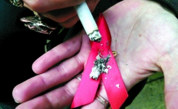 T&aacute;c hại của thuốc l&aacute; tăng gấp nhiều lần đối với người nhiễm HIV