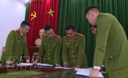  C&ocirc;ng an huyện Vũ Thư: Thực hiện c&oacute; hiệu quả cao điểm tấn c&ocirc;ng trấn &aacute;p tội phạm