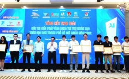 Giải ph&aacute;p số h&oacute;a văn bản thắng giải AI Solution