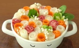 Hầm b&ograve; với rau củ n&oacute;ng hổi cho m&ugrave;a đ&ocirc;ng