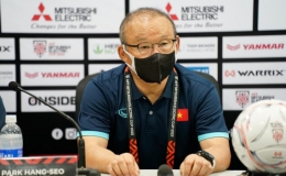 HLV Park Hang-seo chưa h&agrave;i l&ograve;ng về trận h&ograve;a của đội tuyển Việt Nam