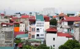 Ng&ocirc;i nh&agrave; 41 m&eacute;t vu&ocirc;ng độc đ&aacute;o nằm trong ng&otilde; nhỏ ở H&agrave; Nội