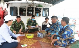 Nỗ lực gỡ "thẻ v&agrave;ng" của Ủy ban ch&acirc;u &Acirc;u trong khai th&aacute;c hải sản