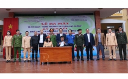 Ra mắt tổ tự quản Cổng trường an to&agrave;n giao th&ocirc;ng