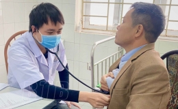 Vũ Thư kh&aacute;m sức khỏe định kỳ cho c&aacute;n bộ năm 2022