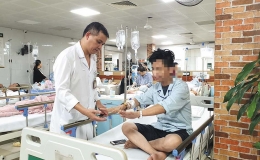 Cần cấm sản xuất, lưu h&agrave;nh thuốc l&aacute; điện tử