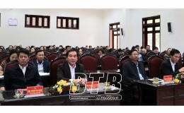 Đồng ch&iacute; Nguyễn Tiến Th&agrave;nh, Ph&oacute; B&iacute; thư thường trực Tỉnh ủy, Chủ tịch HĐND tỉnh tiếp x&uacute;c cử tri th&agrave;nh phố Th&aacute;i B&igrave;nh