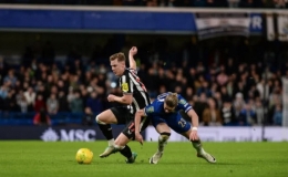 Gỡ h&ograve;a ph&uacute;t b&ugrave; giờ, Chelsea thắng kịch t&iacute;nh Newcastle bằng lu&acirc;n lưu