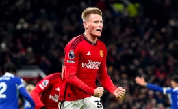 Man Utd gieo sầu cho Chelsea