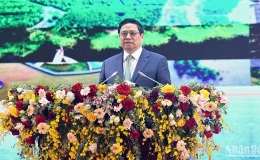 Nỗ lực thực hiện tốt quy hoạch, ph&aacute;t triển hạ tầng giao th&ocirc;ng đồng bộ, ph&aacute;t triển C&agrave; Mau nhanh, xanh, bền vững