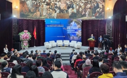 Ra mắt cuốn s&aacute;ch V&igrave; một Việt Nam d&acirc;n gi&agrave;u nước mạnh