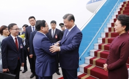 Tổng B&iacute; thư, Chủ tịch Trung Quốc Tập Cận B&igrave;nh đến H&agrave; Nội, bắt đầu chuyến thăm Việt Nam