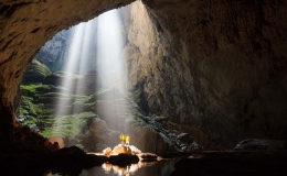 Tour th&aacute;m hiểm hang động Sơn Đo&ograve;ng năm 2024 đ&atilde; k&iacute;n chỗ