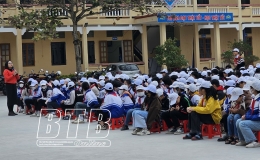 Truyền th&ocirc;ng gi&aacute;o dục giới t&iacute;nh, chăm s&oacute;c sức khỏe sinh sản vị th&agrave;nh ni&ecirc;n