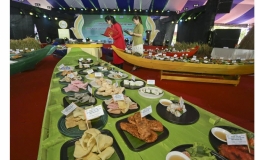 X&aacute;c lập kỷ lục chế biến c&aacute;c m&oacute;n b&aacute;nh l&agrave;m từ gạo, nếp nhiều nhất Việt Nam