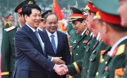 Chủ tịch nước Lương Cường: X&acirc;y dựng Qu&acirc;n đo&agrave;n 12 "tinh, gọn, mạnh", chủ lực, cơ động chiến lược