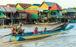 L&agrave;ng nổi đặc biệt tại Campuchia