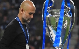 Pep Guardiola từ bỏ đua v&ocirc; địch Ngoại hạng Anh