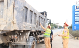 Tiền Hải: Xử l&yacute; tr&ecirc;n 2.000 trường hợp vi phạm trật tự ATGT trong năm 2024