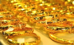 Kh&ocirc;ng c&ograve;n &ldquo;v&ugrave;ng trắng&rdquo; kinh doanh v&agrave;ng miếng
