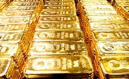 Bốn nguy&ecirc;n nh&acirc;n bớt v&ecirc;nh gi&aacute; v&agrave;ng
