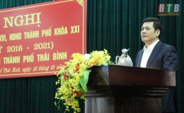 Tiếp x&uacute;c cử tri tại th&agrave;nh phố Th&aacute;i B&igrave;nh