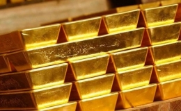 Gi&aacute; v&agrave;ng trong nước v&agrave; thế giới tiệm cận nhau