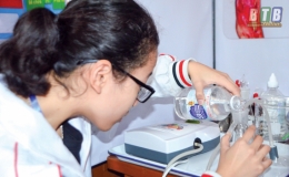 Dự &aacute;n y - sinh học của hai nữ sinh lớp 11