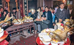 Tục l&ecirc;n l&atilde;o ở l&agrave;ng Diệc