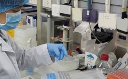 Bệnh nh&acirc;n 1440 đ&atilde; &acirc;m t&iacute;nh trở lại ở lần x&eacute;t nghiệm COVID-19 thứ 14