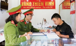 Ki&ecirc;n quyết kh&ocirc;ng để nh&acirc;n d&acirc;n kh&ocirc;ng biết, kh&ocirc;ng hiểu, hiểu kh&ocirc;ng đ&uacute;ng dẫn đến vi phạm Nghị định số 137/2020/NĐ-CP