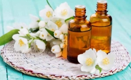 Mẹo đơn giản gi&uacute;p b&agrave;n ch&acirc;n hết lạnh c&oacute;ng v&agrave;o m&ugrave;a đ&ocirc;ng