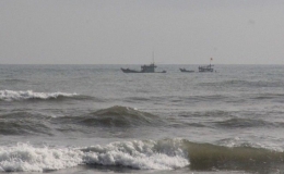 Tin cảnh b&aacute;o gi&oacute; mạnh tr&ecirc;n biển