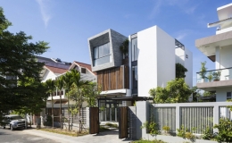 Biệt thự hiện đại nhưng vẫn ngập mảng xanh ở phố biển Nha Trang