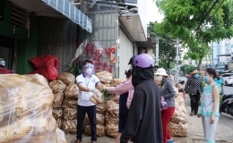 Học v&agrave; l&agrave;m theo B&aacute;c  bằng tr&aacute;i tim