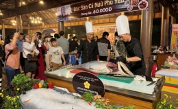 "Lễ hội Văn h&oacute;a Ẩm thực, M&oacute;n ngon Saigontourist Group 2022" được trao giải &ldquo;Lễ hội ẩm thực đặc sắc nhất ch&acirc;u &Aacute; 2022&rdquo;