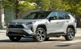 Toyota kh&ocirc;ng c&ograve;n l&agrave; vua b&aacute;n chạy ở Mỹ